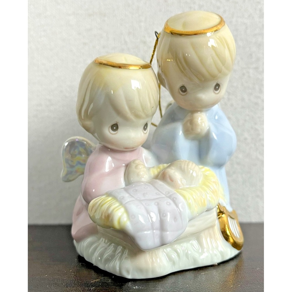 Enesco Precious Moments Holy‎ Family Nativity Ornament Angels Baby Jesus 1997
